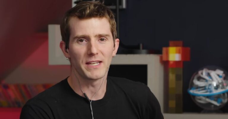 zoey linus tech tips